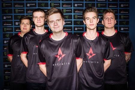 450px-astralis_at_dh_leipzig_2016